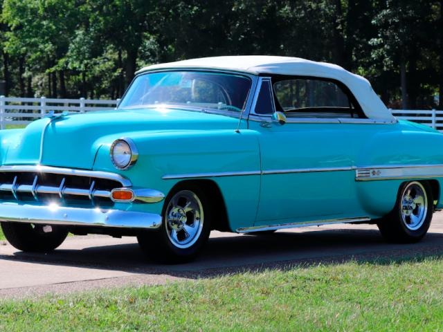 1954 Chevrolet Bel Air Convertible 350 CI Engine Turquoise for Sale
</span>