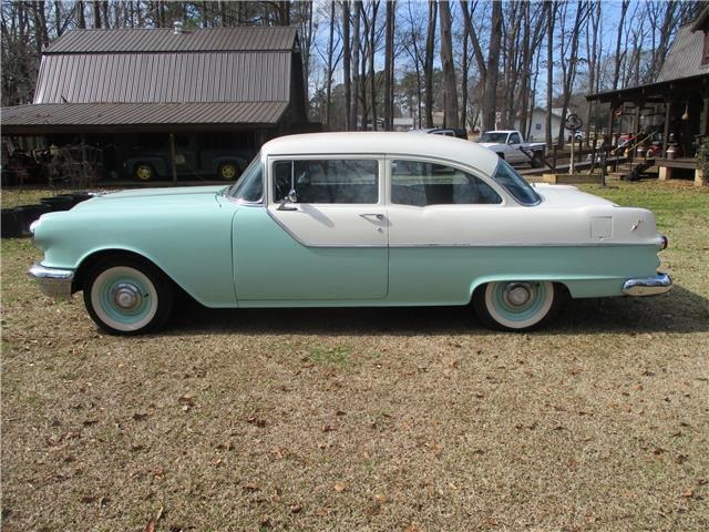 1955 Pontiac Chieftain 1955 Pontiac Chieftain Original V8 for Sale
</span>