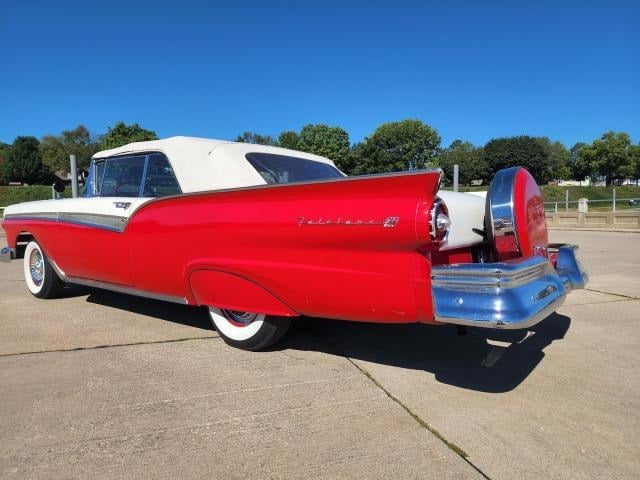 1957 Ford Fairlane Convertible 292 V8 for Sale
</span>