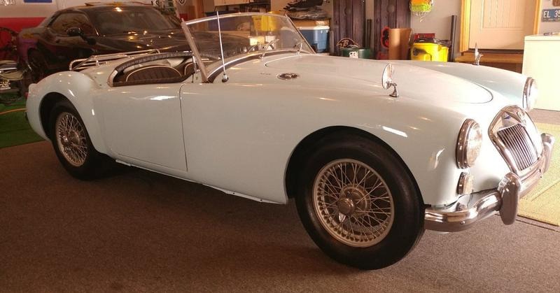 1960 MG MGA 1600 Roadster Convertible Blue for Sale
</span>