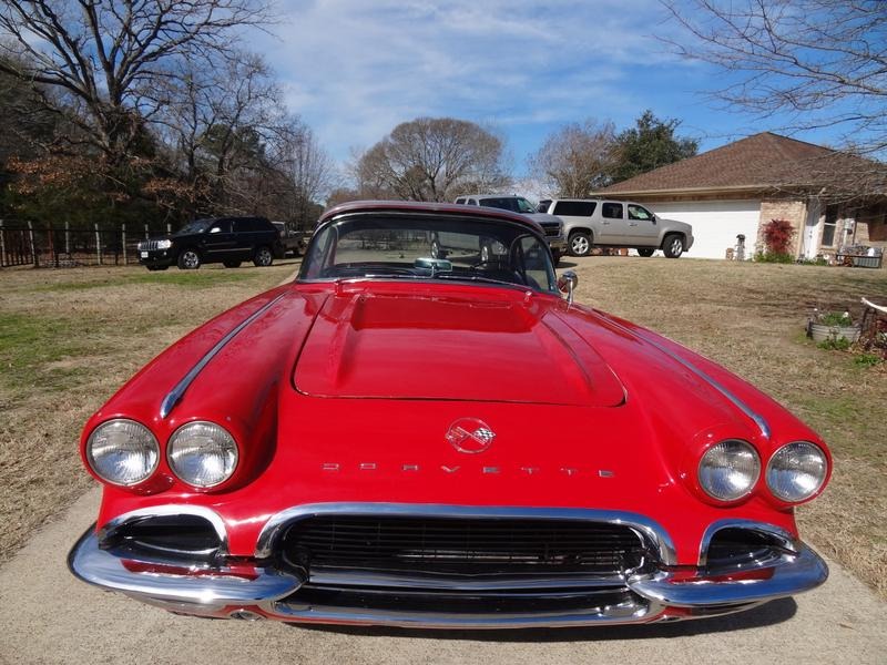 1962 Chevrolet Corvette 2-door convertible for Sale
</span>
