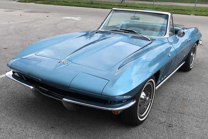 1965 Chevrolet Corvette Convertible L76 327/365 4-Speed for Sale
</span>