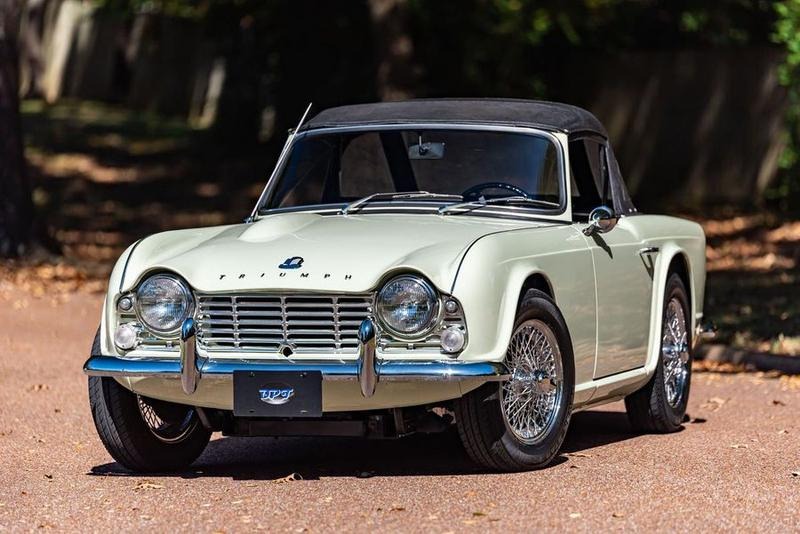 1965 Triumph TR4 Convertible for Sale
</span>