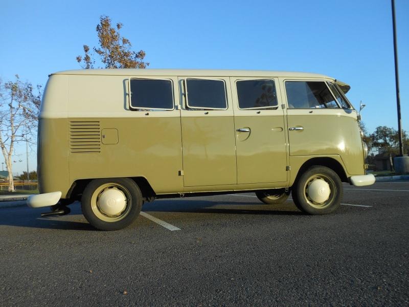 1965 Volkswagen Bus Vanagon 1500 CC Green for Sale
</span>
