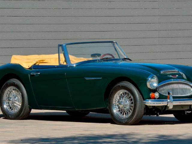 1966 Austin-Healey 3000 MKIII Sport Convertible Green Color for Sale
</span>