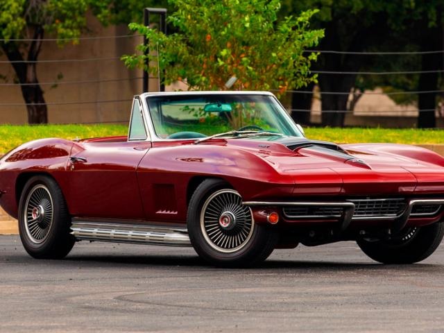 1967 Chevrolet Corvette Convertible V-8 engine Marlboro Maroon for Sale
</span>