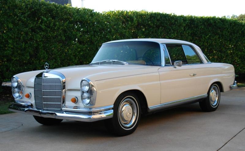 1967 Mercedes-Benz 200-Series Coupe for Sale
</span>
