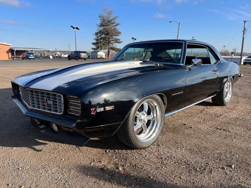 1969 Chevrolet Camaro Z28 clone with a manual for Sale
</span>