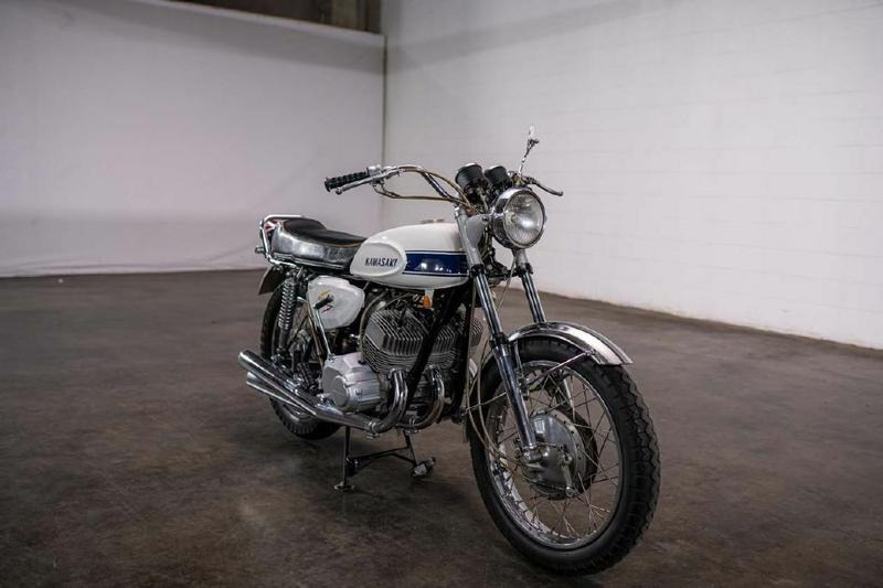 1969 Kawasaki H1 51079 White Kawasaki H1 with 0 Miles for Sale
</span>