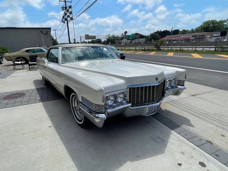 1970 Cadillac Coupe de Ville for Sale
</span>