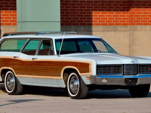1970 Ford Country Squire LTD Station Wagon V-8 engine for Sale
</span>