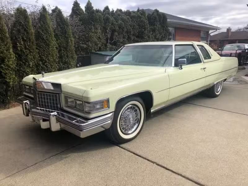 1976 Cadillac Coupe De Ville for Sale
</span>