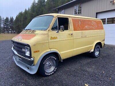 1976 Dodge Street Van B200 1976 Dodge Street Van Van Yellow for Sale
</span>