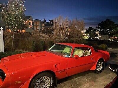 1977 Pontiac Trans Am 1977 Pontiac Trans Am Red RWD for Sale
</span>
