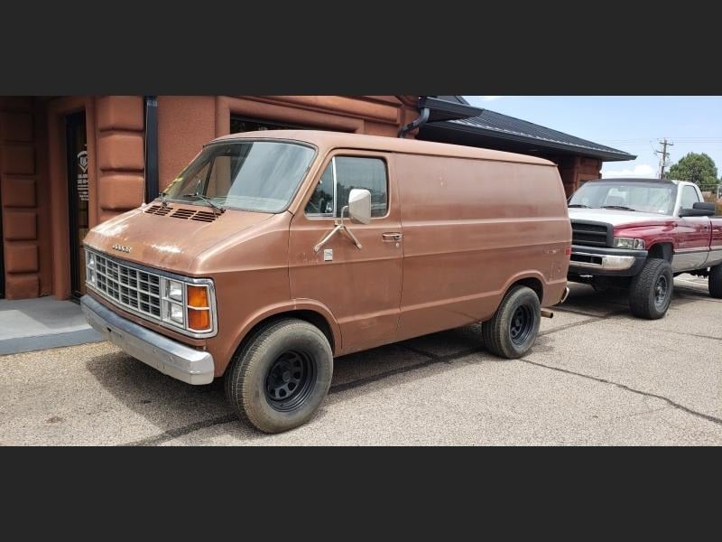 1983 Dodge Van B-150 SHORTY for Sale
</span>