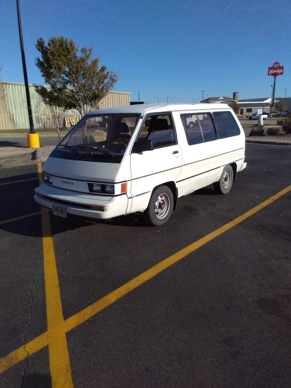 1984 Toyota Van Wagon 1984 Toyota Van LE No Rust for Sale
</span>