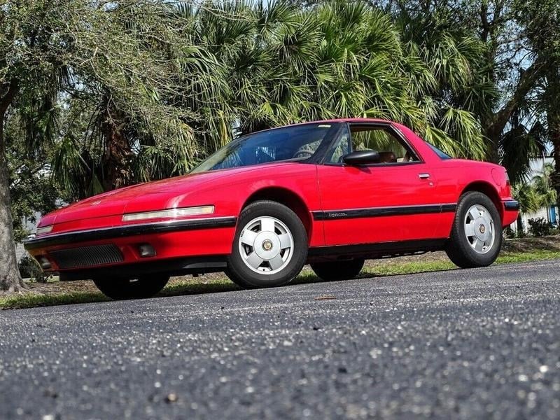 1988 Buick Reatta Coupe 1988 Buick Reatta for sale!
</span>