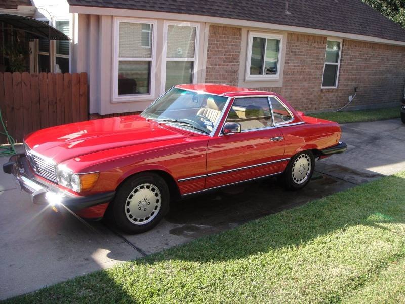 1988 Mercedes Benz SL Class Base 2 door hard top convertible for Sale
</span>