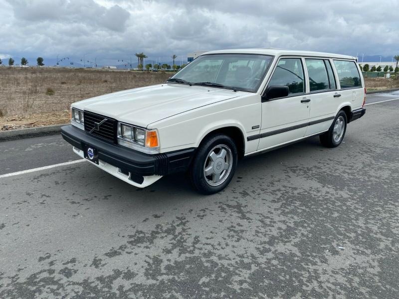 1989 Volvo 740 1989 VOLVO 740 TURBO STATION WAGON 4CYL RED for Sale
</span>