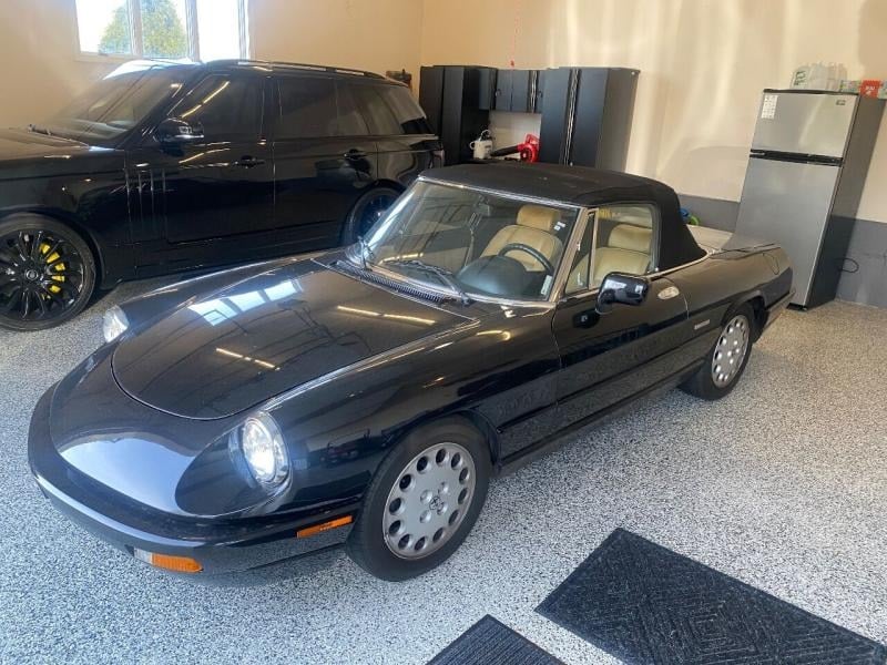 1993 Alfa Romeo Spider Veloce 2dr Convertible 5M for Sale