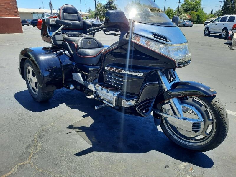 1995 Honda Gold Wing HONDA GOLDWING TRIKE, EZ-STEER for Sale
</span>