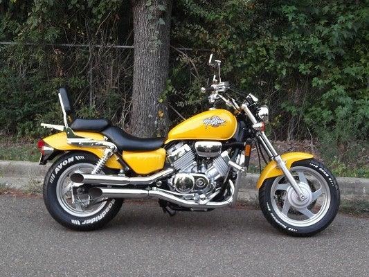 1995 Honda VF750C MAGNA for Sale
</span>