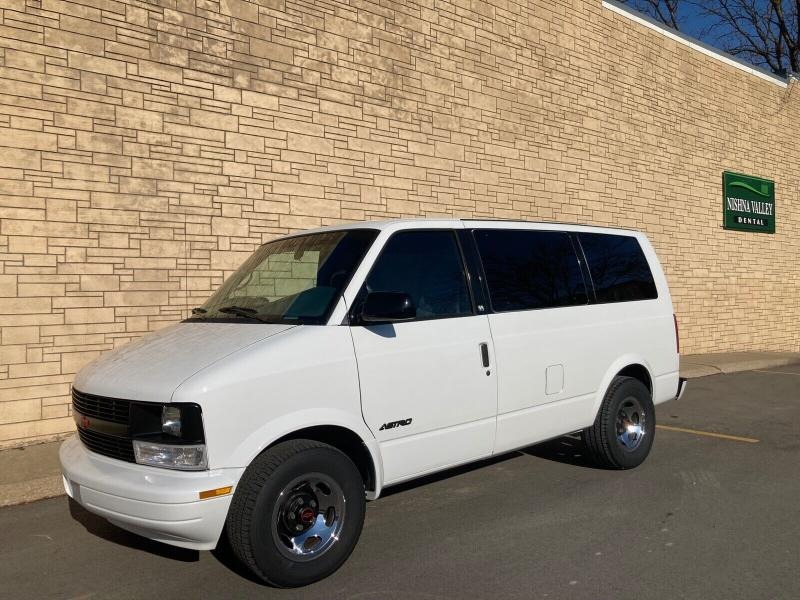 1997 Chevrolet Astro 1997 Chevy Astro Van LS RWD Quad for Sale
</span>