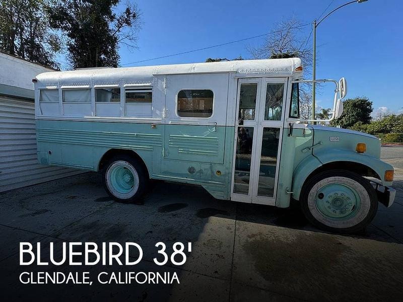 1998 Blue Bird Bluebird International 3800 for Sale