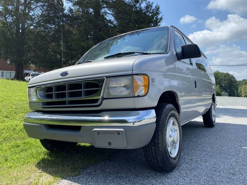 1998 FORD E-Series Van E350 1998 FORD ECONOLINE E350 for Sale
</span>
