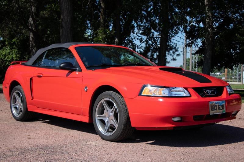 1999 Ford Mustang GT 35th Anniversary Edition Convertible for Sale
</span>