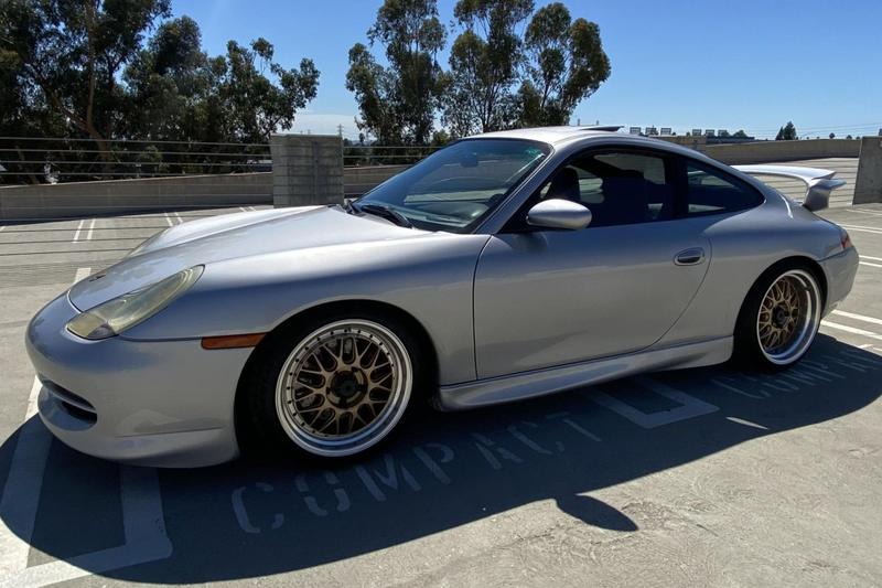 1999 Porsche 911 Carrera Coupe for Sale
</span>