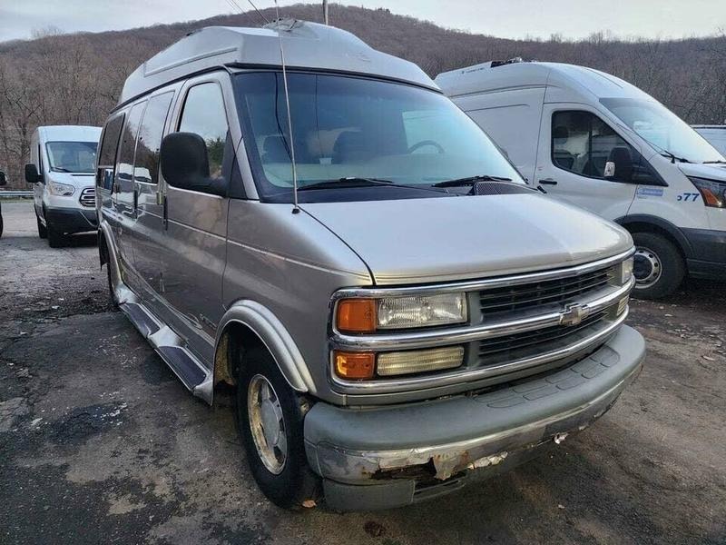 2000 Chevrolet Express Cargo G1500 RWD for Sale
</span>