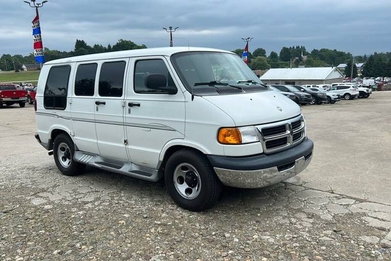 2003 Dodge RAM Van 1500 Cargo RWD for Sale
</span>