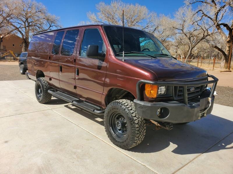 2003 Ford E350 4x4 Van with the legendary 7.3 Diesel and for Sale
</span>