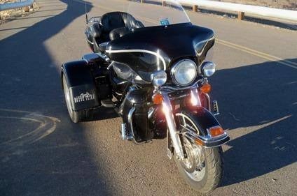 2003 Harley-Davidson Electra Glide Ultra Classic Trike with worldwide shipping for Sale
</span>