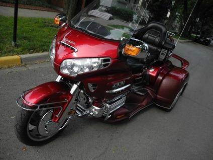 2003 Honda Gold Wing GL1800 with Hannigan trike kit for Sale
</span>