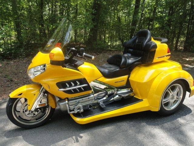 2003 HONDA GOLDWING GL 1800 w/ ROADSMITH'S NEWEST TRIKE CONVERSION KIT for Sale
</span>