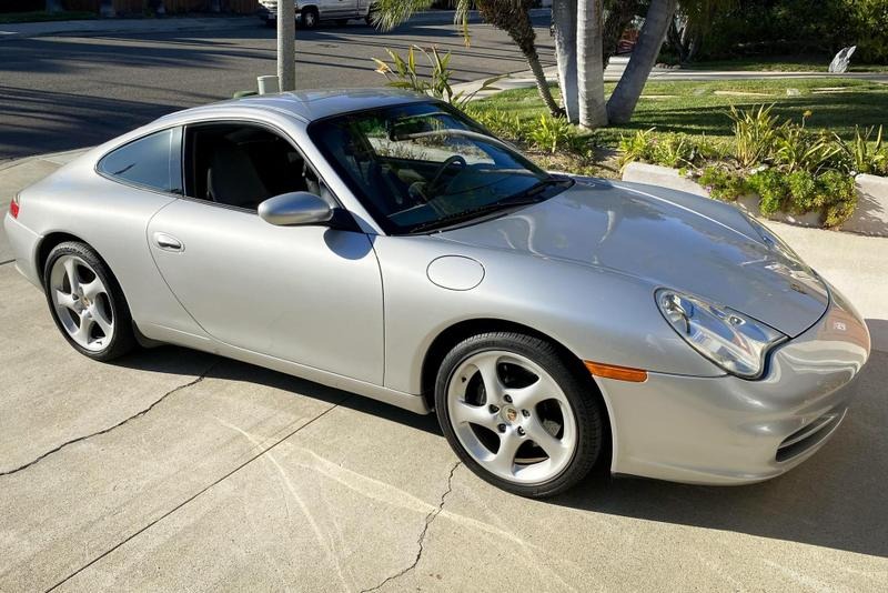 2003 Porsche 911 Carrera Coupe for Sale
</span>