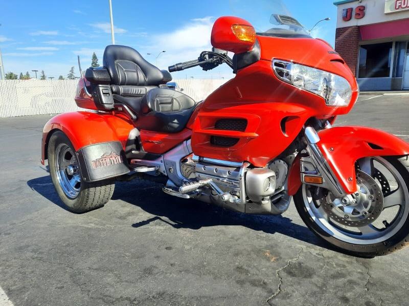 2004 Honda Gold Wing HONDA GOLDWING TRIKE, EZ-STEER for Sale
</span>