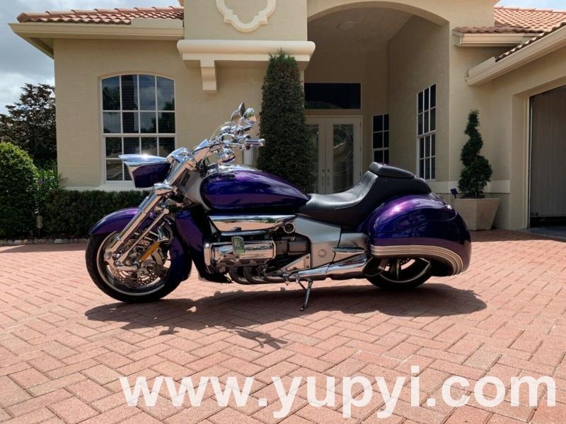 2004 Honda Valkyrie Rune 1800 Cruiser for Sale
</span>