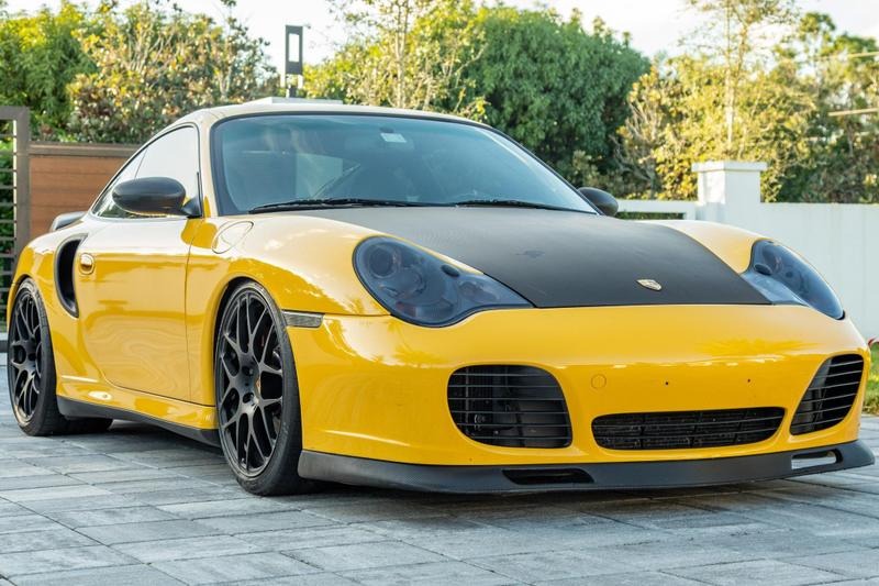 2004 Porsche 911 Turbo Coupe for Sale
</span>