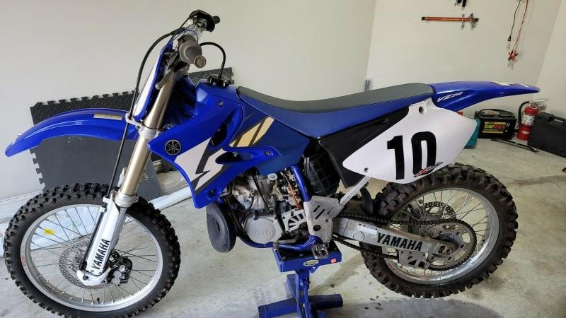 2004 Yamaha YZ 2- Stroke Yamaha YZ 250 Dirt Bike Motocross for Sale
</span>
