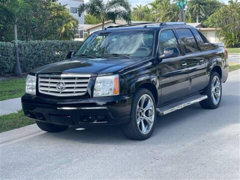 2005 CADILLAC ESCALADE Base AWD 4dr Crew Cab SB Pickup Truck for Sale