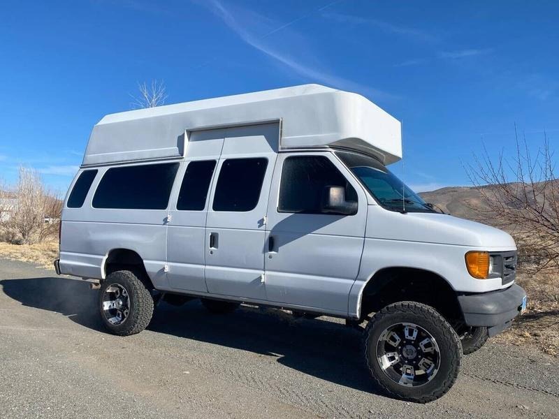 2005 Ford E-Series Van 2005 4x4 E350 Ford Econoline Extended for Sale
</span>