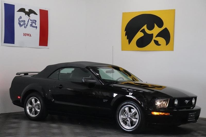 2005 Ford Mustang GT Premium for Sale