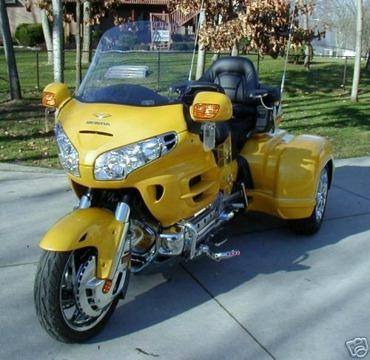 2005 GL 1800 Yellow Hannigan Trike for Sale
</span>