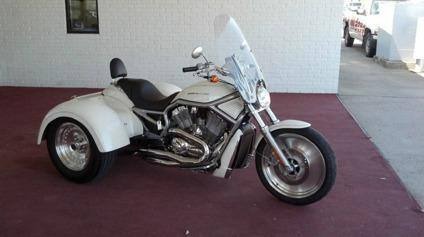 2005 Harley-Davidson VRSC Trike Free Shipping Worldwide for Sale
</span>