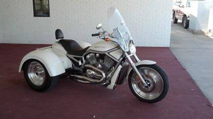 2005 Harley-Davidson VRSC VRod Trike Worldwide Delivery for Sale
</span>