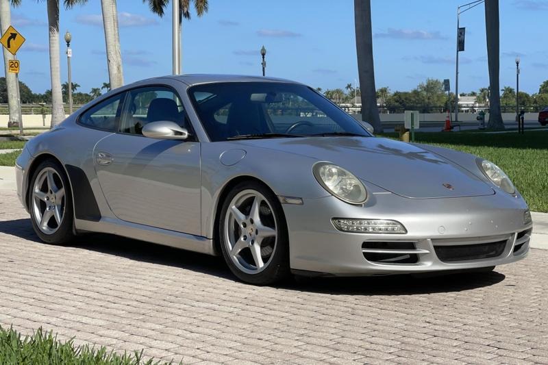 2005 Porsche 911 Carrera Coupe for Sale
</span>