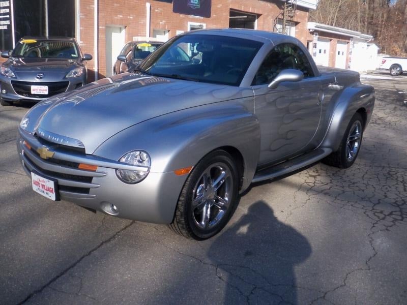 2006 Chevrolet SSR Base 2dr Regular Cab Convertible SB for Sale